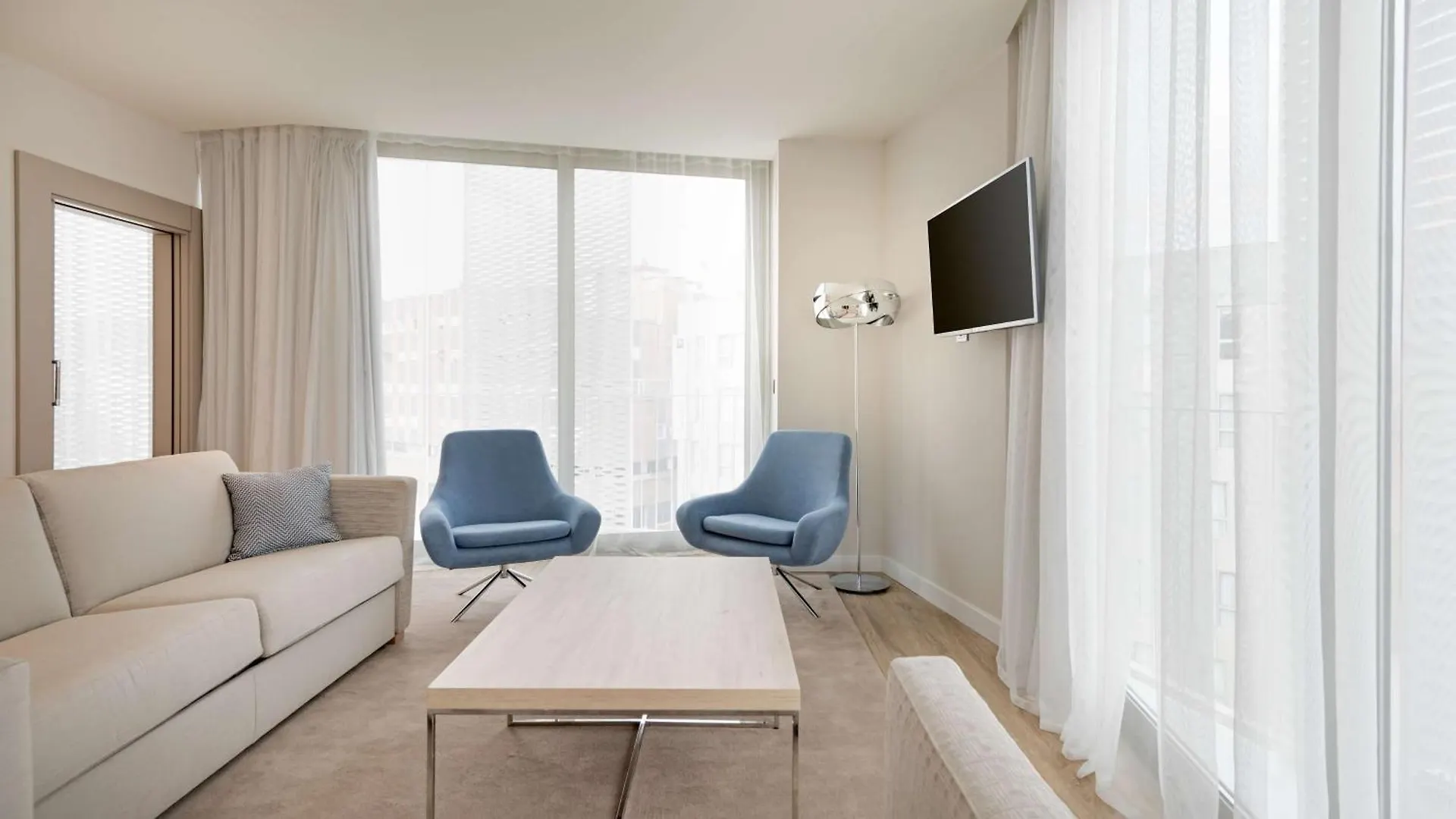 Nh Malaga Hotel 4*,